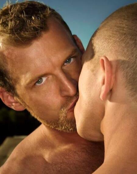 Ser gay y ser un poco geeky I (como bajar peliculas)